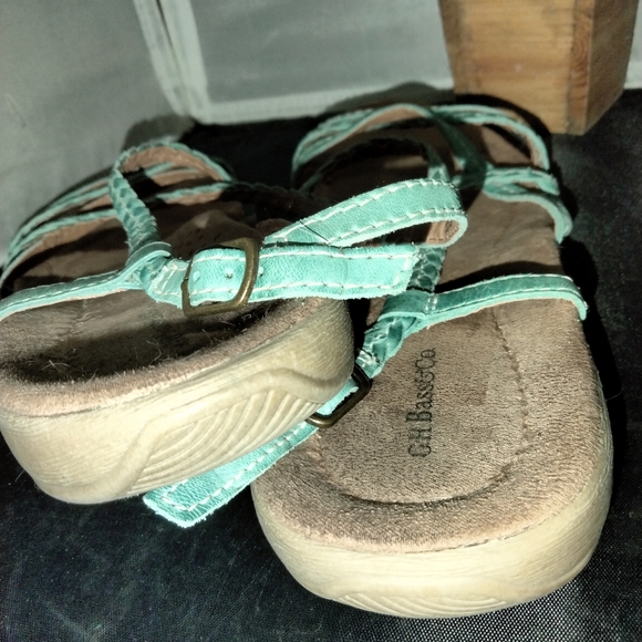 Women's GH bass and Co strappy blue leather boho sandal shoes size 9.5 - Picture 4 of 10